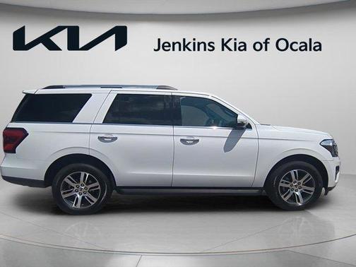 Oxford White 2024 Ford Expedition Limited