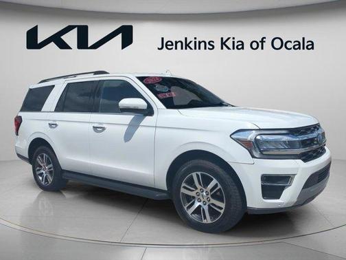 Oxford White 2024 Ford Expedition Limited
