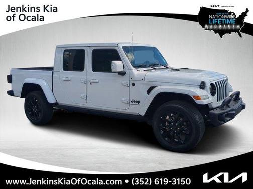 2023 Jeep Gladiator Overland