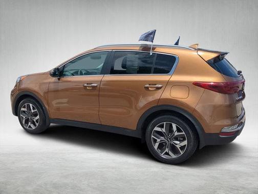 2020 Kia Sportage EX