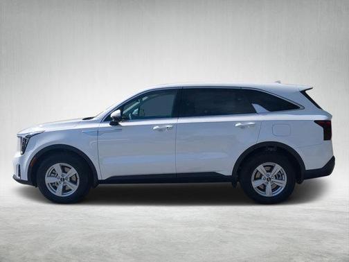 2025 Kia Sorento LX