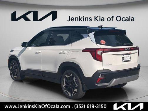 Clear White / Black Roof 2026 Kia Seltos SX