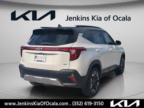 Clear White / Black Roof 2026 Kia Seltos SX