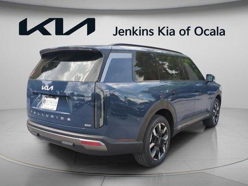 Midnight Black 2027 Kia Telluride S
