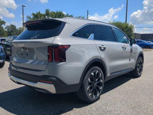 2026 Kia Sorento SX