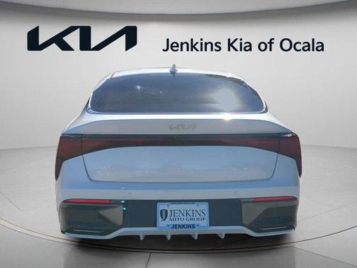 Snow White Pearl 2026 Kia K5 LXS