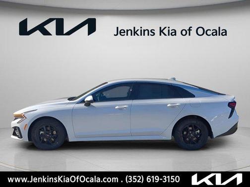 Snow White Pearl 2026 Kia K5 LXS