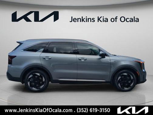 Steel Gray 2026 Kia Sorento Hybrid EX