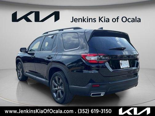 Black 2025 Honda Pilot Sport