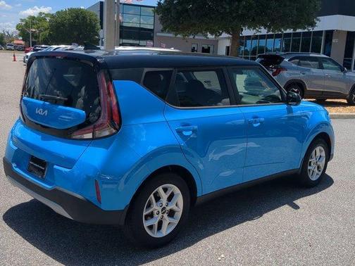 2023 Kia Soul S