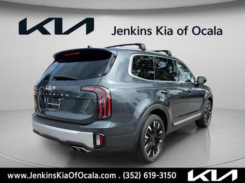 Gravity Gray 2024 Kia Telluride SX