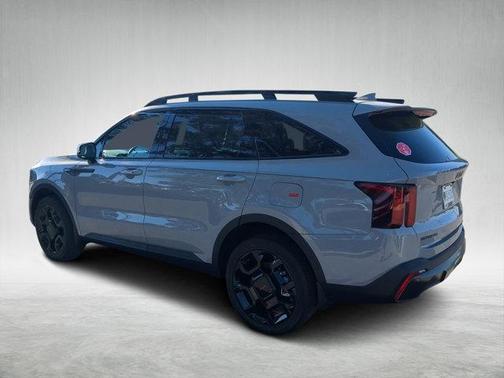 2025 Kia Sorento X-Line EX