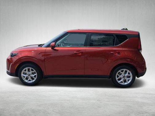 2025 Kia Soul S
