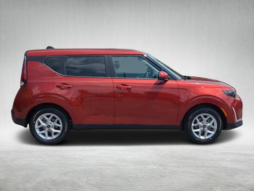 2025 Kia Soul S