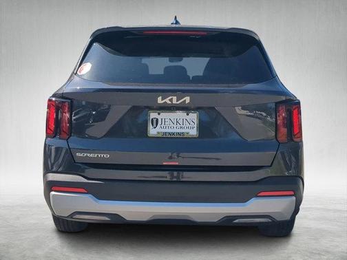 2026 Kia Sorento LX