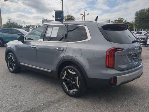 2023 Kia Telluride S