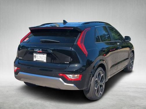 2025 Kia Niro EX Touring