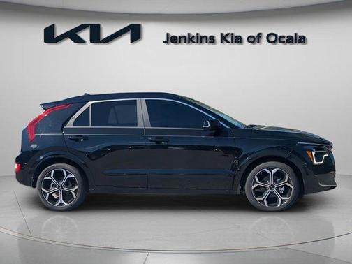 2025 Kia Niro EX Touring