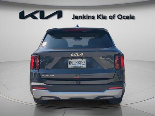 2026 Kia Sorento LX