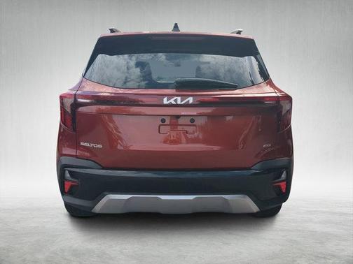 2025 Kia Seltos SX