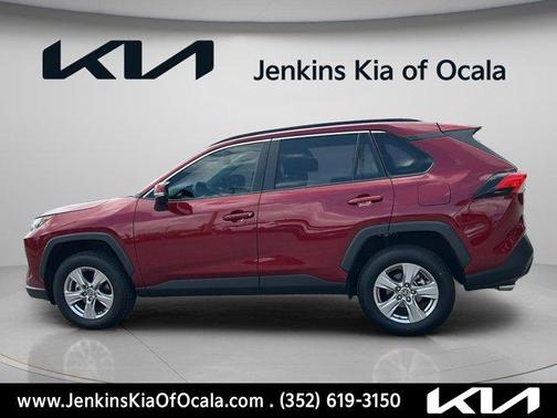 Pearl 2023 Toyota RAV4 XLE