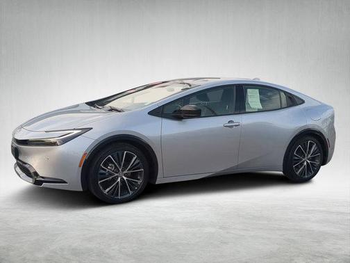 2023 Toyota Prius XLE