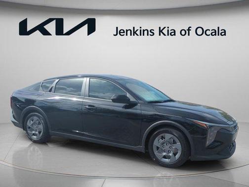 Aurora Black Pearl 2026 Kia K4 LX