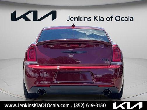 Velvet Red Pearlcoat 2023 Chrysler 300