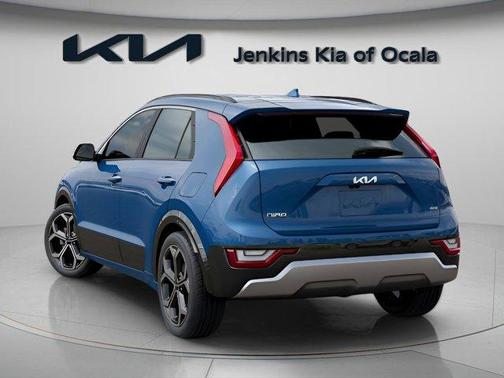2025 Kia Niro SX Touring