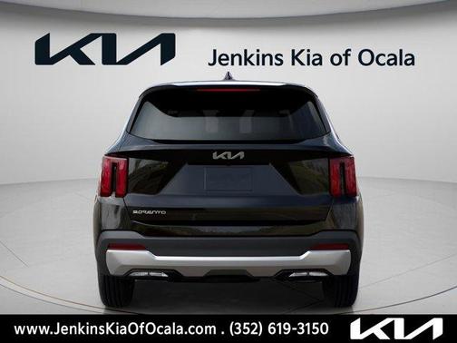 Ebony Black 2026 Kia Sorento LX