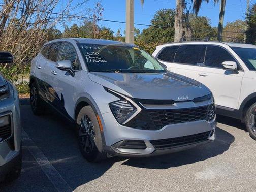 2024 Kia Sportage EX