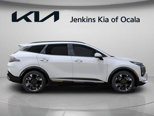 Snow White Pearl 2026 Kia Sportage Hybrid SX-Prestige