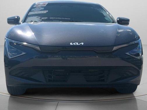 2025 Kia EV6 Light