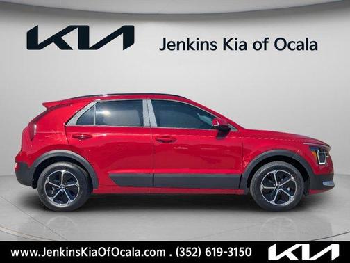 Runway Red 2026 Kia Niro EX