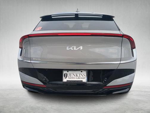 2025 Kia EV6 Wind