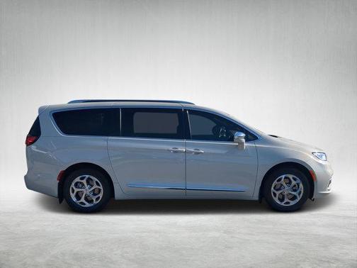 2021 Chrysler Pacifica Hybrid Limited