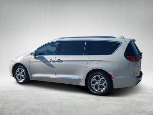 2021 Chrysler Pacifica Hybrid Limited
