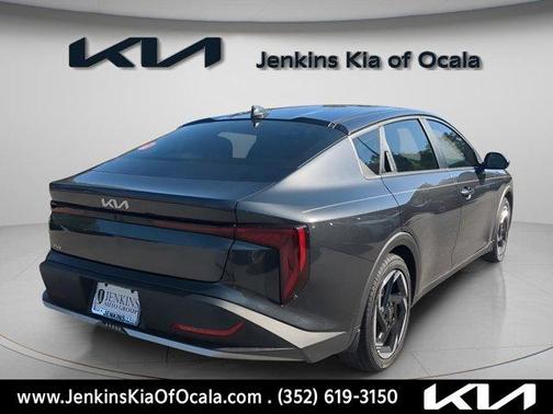 2025 Kia K4 EX