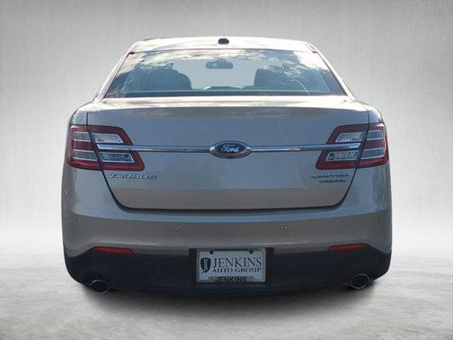 2018 Ford Taurus Limited