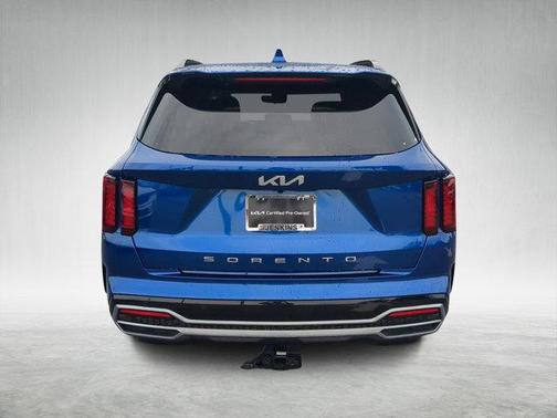 2022 Kia Sorento S