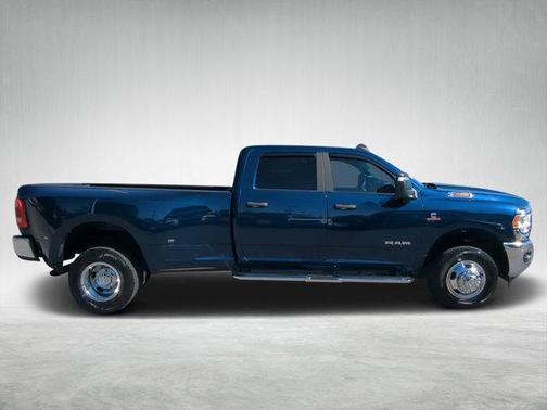 2023 RAM 3500 Big Horn
