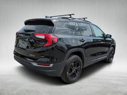 2022 GMC Terrain AT4
