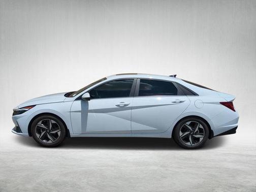 2023 Hyundai ELANTRA HEV Limited