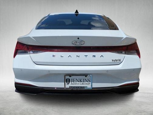 2023 Hyundai ELANTRA HEV Limited