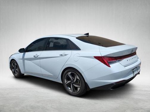 2023 Hyundai ELANTRA HEV Limited
