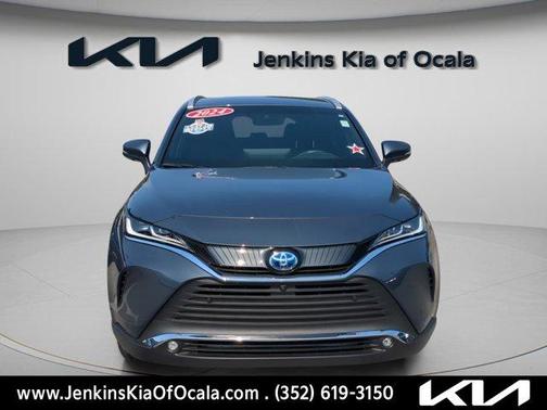 2024 Toyota Venza LE