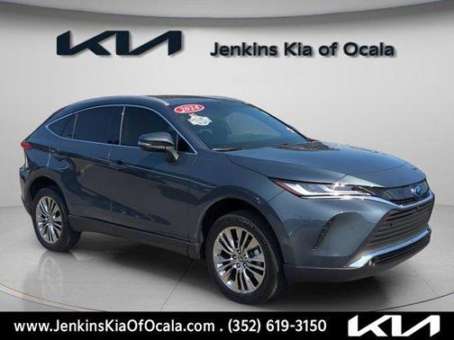 2024 Toyota Venza LE