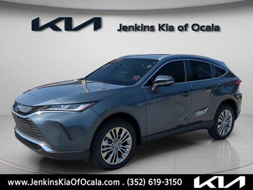 2024 Toyota Venza LE