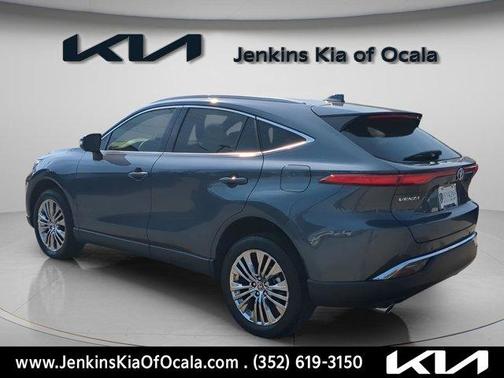 2024 Toyota Venza LE