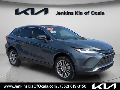 2024 Toyota Venza LE